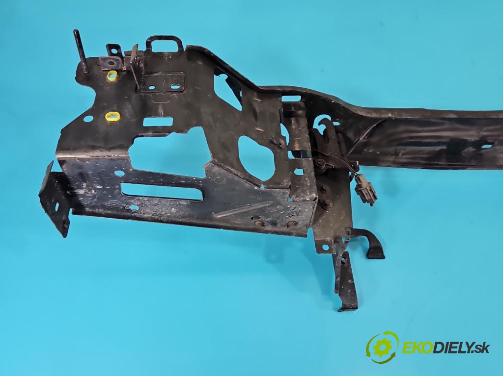 Volvo XC90 I 2002-2014 2.4 D5 (D5244T) 163 hp automatic 120 kW 2401 cm3 5- stěna přední  (Přední výztuha)