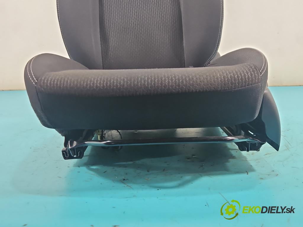 Suzuki SX4 S-Cross 2013-2021 1.4 T 140 HP manual 103 kW 1373 cm3 5- Sedačka ľavý (Sedadlo)