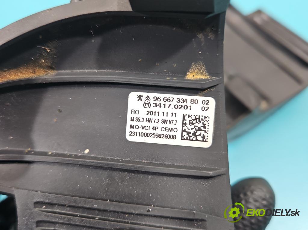 Peugeot 508 I 2010-2018 1.6 hdi 111KM manual 82 kW 1560 cm3 4- prepínač multifunkční: řízení: 9666733480 (Prepínacie páčky pod volantom)