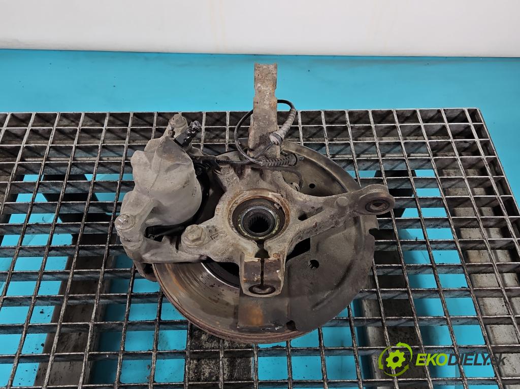 Dacia Sandero III 2020- 1.0 SCe: 480) 91 KM manual 67 kW 999 cm3 5- náboj pravé  (Náboj kolesa)