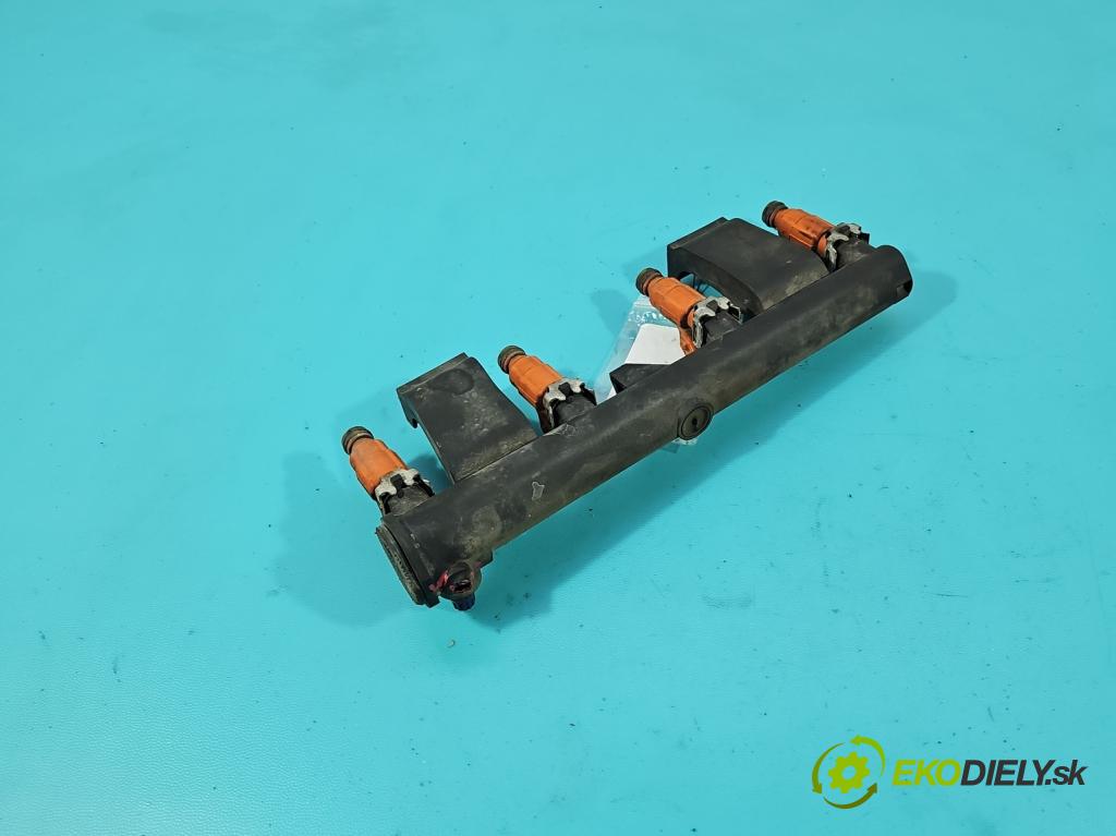 Peugeot 307 1.6 16V 109 HP manual 80 kW 1587 cm3 5- vstrek 0280156034 (Vstrekovač paliva)