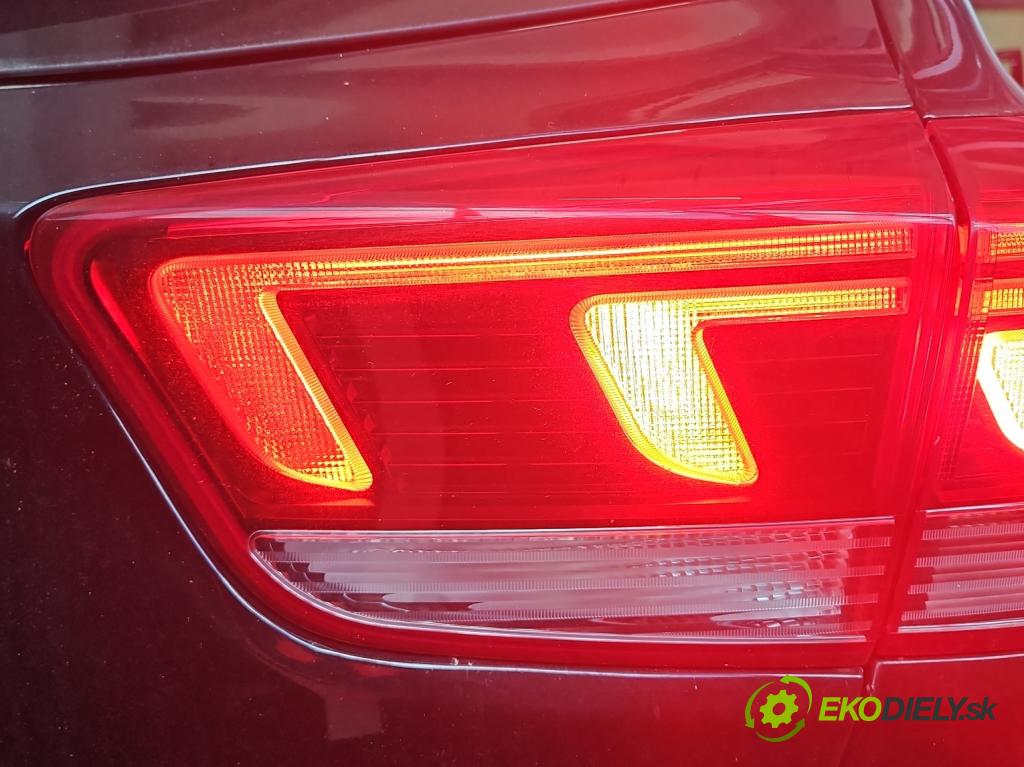 Kia Rio IV 2016-2023 1.2 16V 84KM manual 61.8 kW 1197 cm3 5- světlo zadní pravé 92404-H8 (Klika dveří ostatní)
