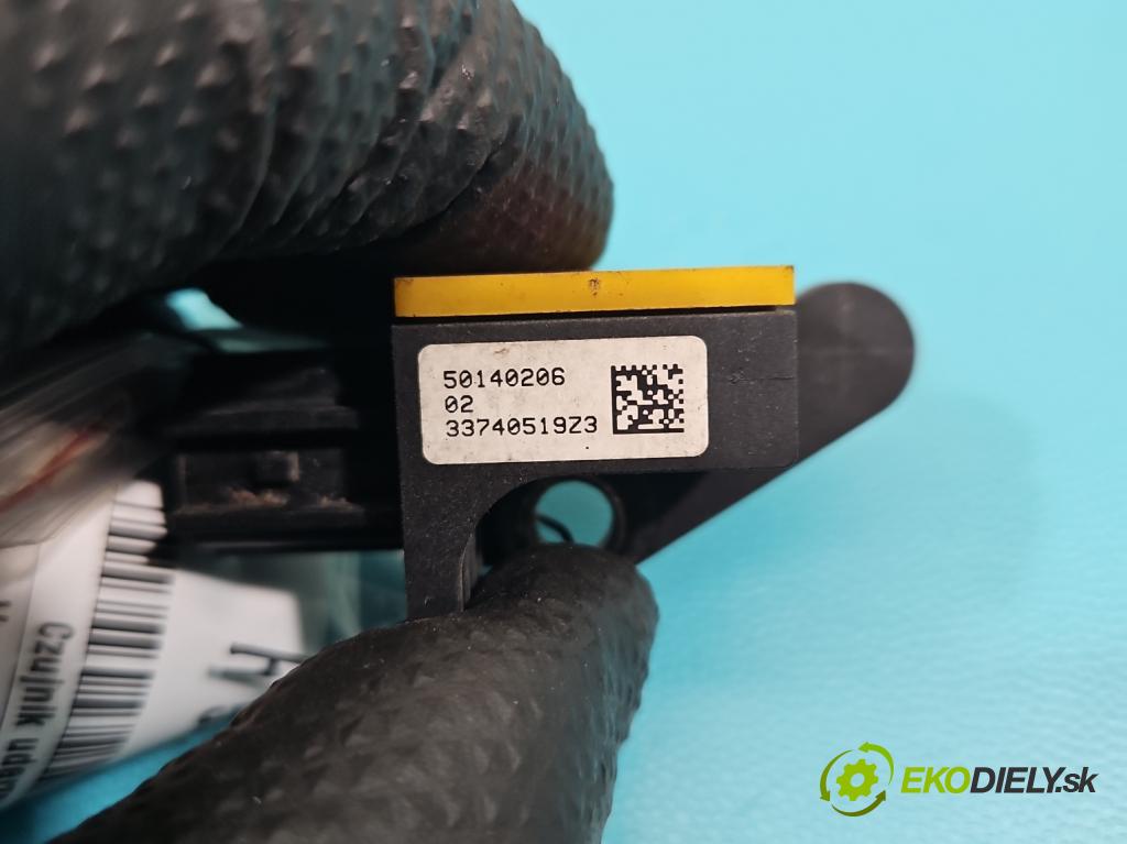 Vw Sharan II 2010-2022 2.0 tdi 177 HP automatic 130 kW 1968 cm3 5- snímač šokovat: 33740519Z3 (Snímač nárazu)