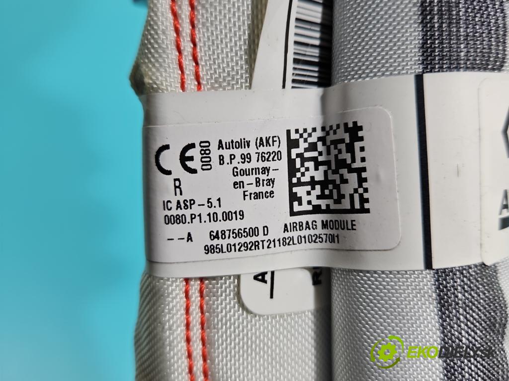 Dacia Sandero III 2020- 1.0 SCe 480) 91KM manual 67 kW 999 cm3 5- Záclona: pravé 648756500D