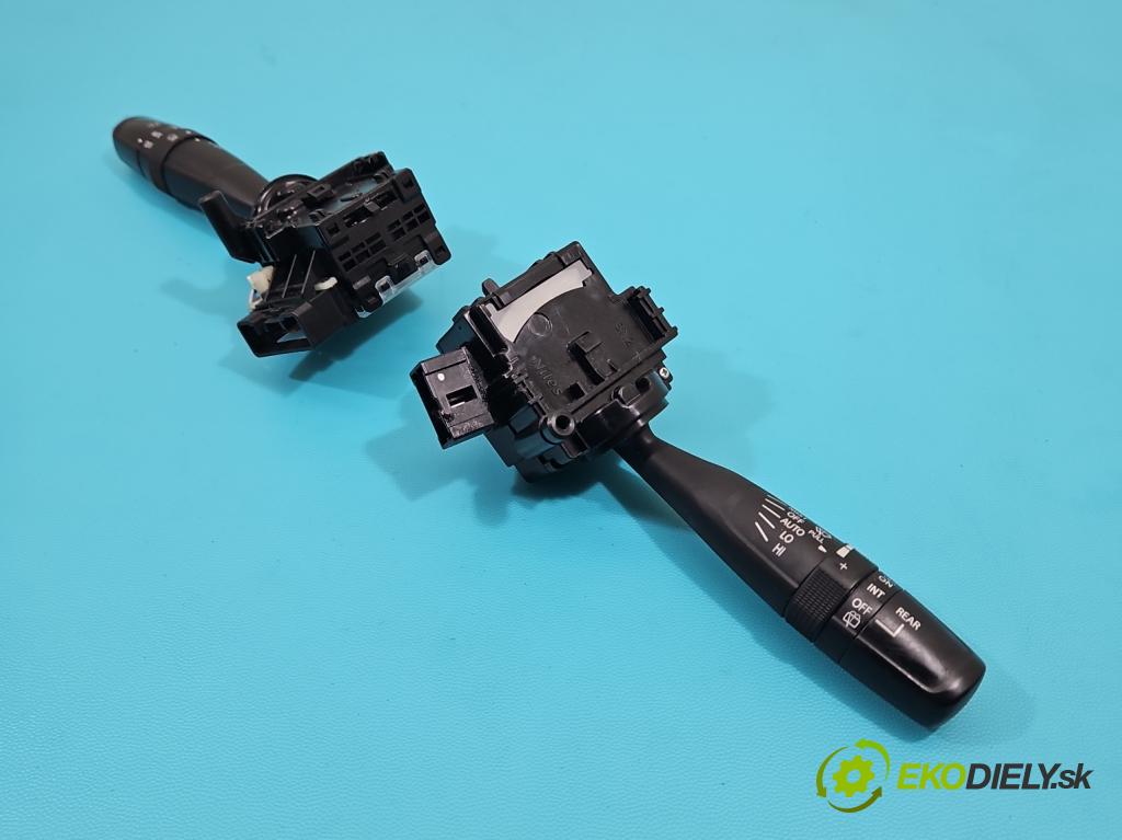 Suzuki SX4 S-Cross 2013-2021 1.4 T 140 HP manual 103 kW 1373 cm3 5- prepínač komplex: 173744 (Prepínacie páčky pod volantom)