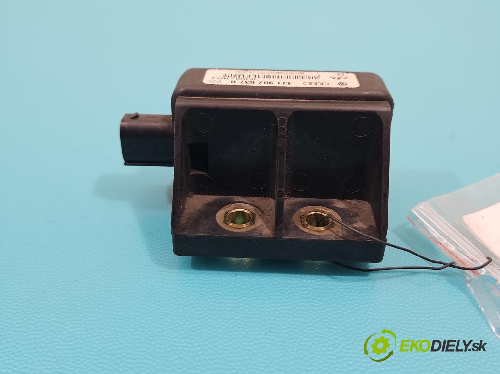 Audi A3 8L 1996-2003 1.8 T 150 hp manual 110 kW 1781 cm3 3- snímač ESP 1J0907657B