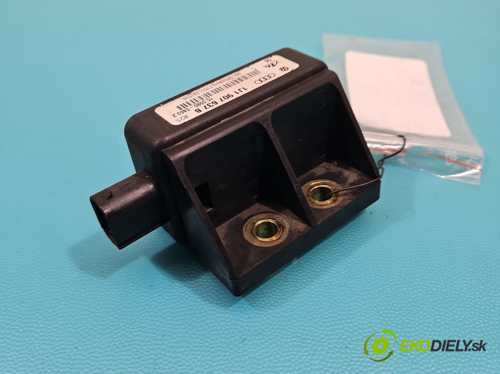 Audi A3 8L 1996-2003 1.8 T 150 hp manual 110 kW 1781 cm3 3- snímač ESP 1J0907657B