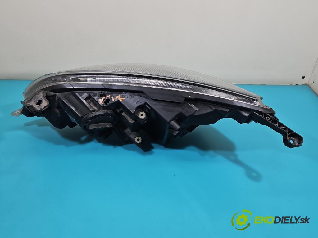 Opel Astra IV 2009-2015 1.6 16v 116 HP manual 85 kW 1598 cm3 5- Reflektor: pravý 13365291 (Svetlo predné pravé)