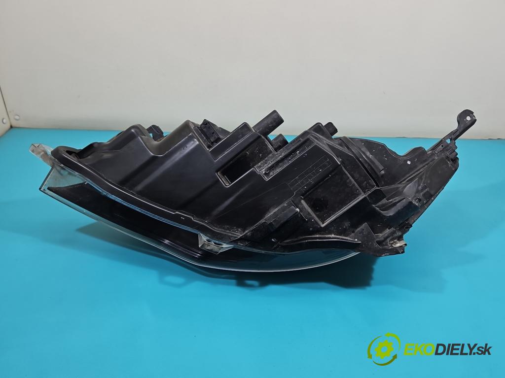 Opel Astra IV 2009-2015 1.6 16v 116 HP manual 85 kW 1598 cm3 5- Reflektor: pravý 13365291 (Svetlo predné pravé)