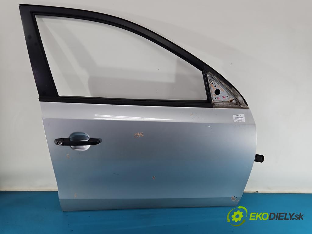 Hyundai I30 I 2007-2012 1.4 16V 109 HP manual 80,2 kW 1396 cm3 5- dvere predné pravé  (Kľučka dverí ostatné)