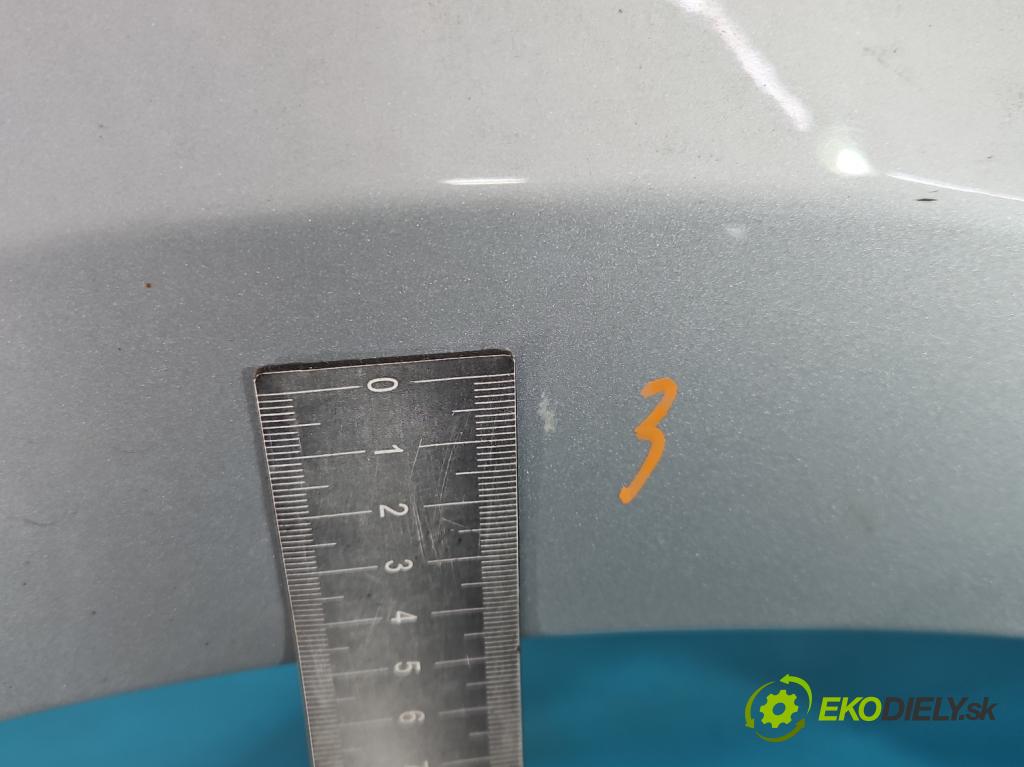 Hyundai I30 I 2007-2012 1.4 16V 109 hp manual 80,2 kW 1396 cm3 5- blatnik přední pravý  (Klika dveří ostatní)