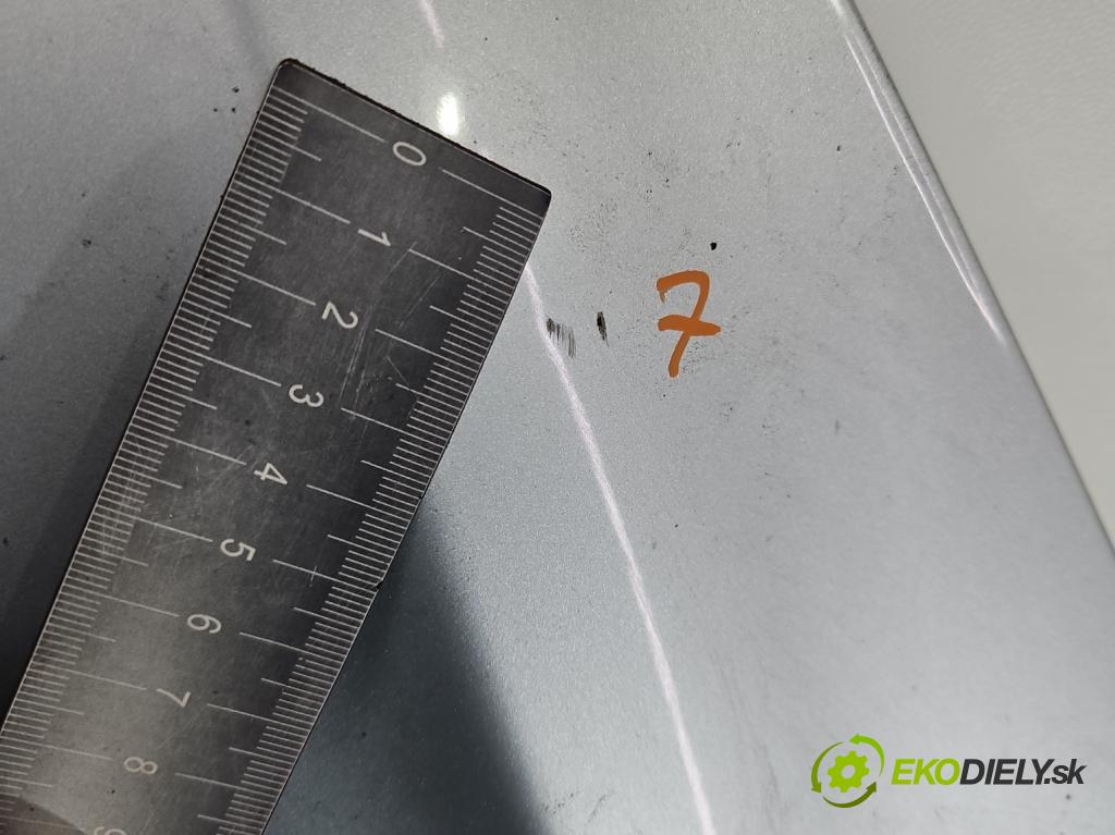 Hyundai I30 I 2007-2012 1.4 16V 109 HP manual 80.2 kW 1396 cm3 5- kapota predná