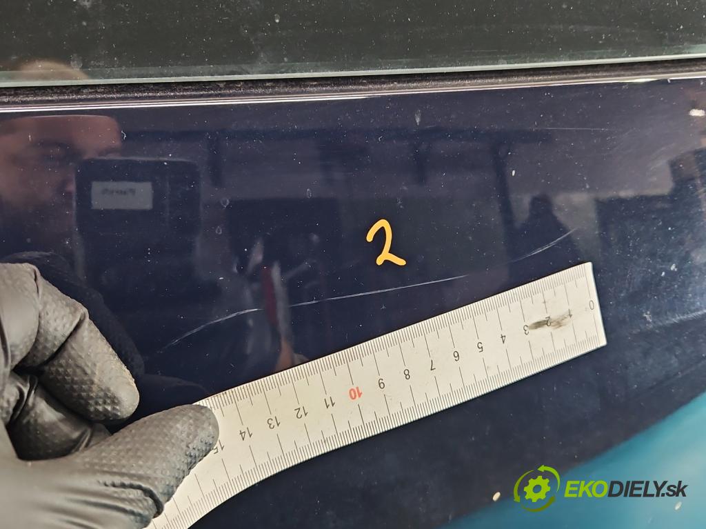 Ford Fusion 1.4 16V 80 hp manual 59 kW 1388 cm3 5- zadní kufrové dveře  (Zadní kapota (kufr))