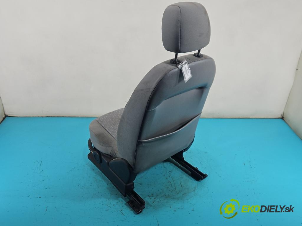 Ford Fusion 1.4 16V 80 HP manual 59 kW 1388 cm3 5- Sedačka ľavý (Sedadlo)