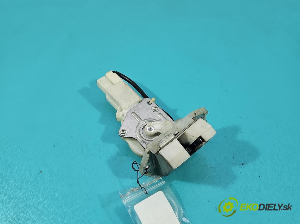 Suzuki Swift Mk6 2005-2010 1.3 16V (M13A) 92 HP manual 68 kW 1328 cm3 5- zámok kufrové dvere zadné 