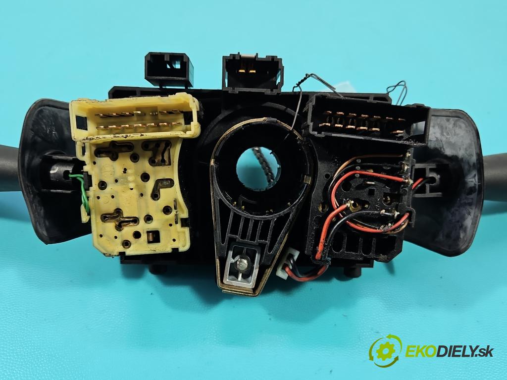 Renault Megane I 1995-2003 1.9 dti 98 HP manual 72 kW 1870 cm3 5- prepínač komplex:  (Prepínacie páčky pod volantom)