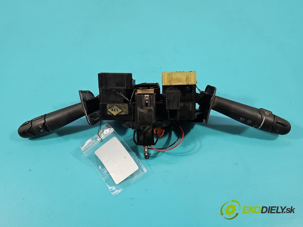 Renault Megane I 1995-2003 1.9 dti 98 HP manual 72 kW 1870 cm3 5- prepínač komplex:  (Prepínacie páčky pod volantom)