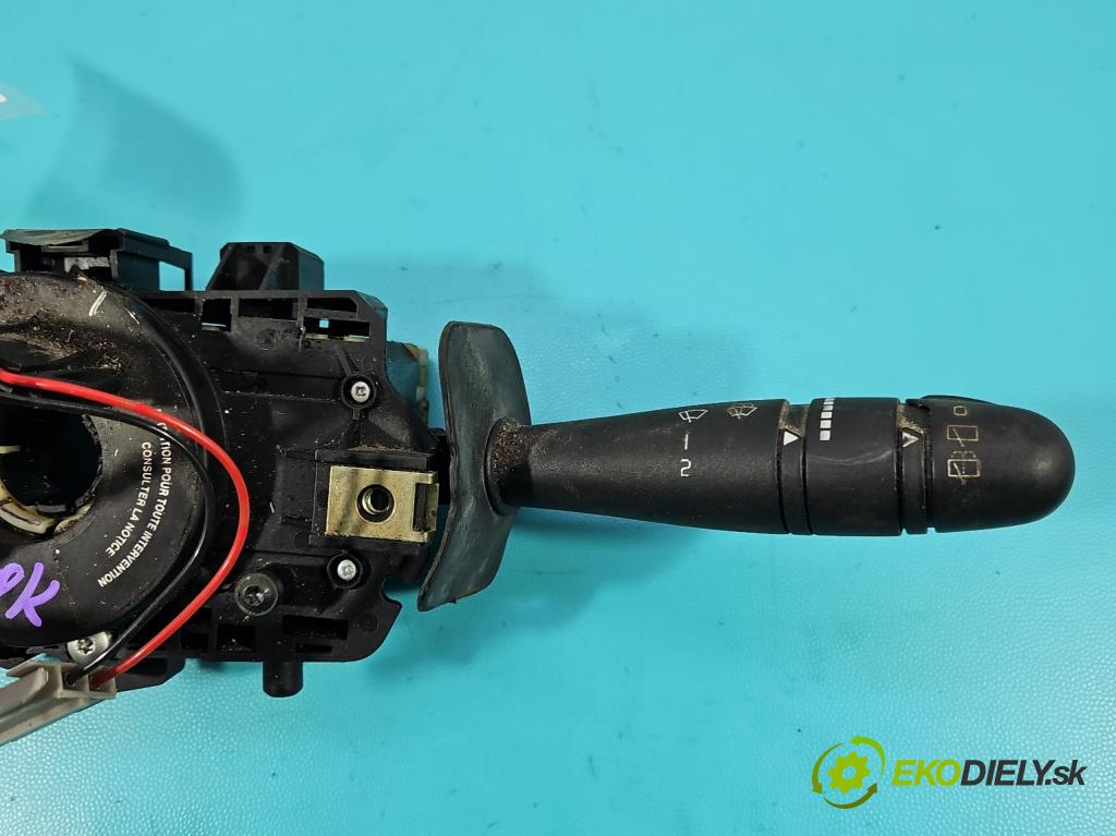 Renault Megane I 1995-2003 1.9 dti 98 HP manual 72 kW 1870 cm3 5- prepínač komplex:  (Prepínacie páčky pod volantom)