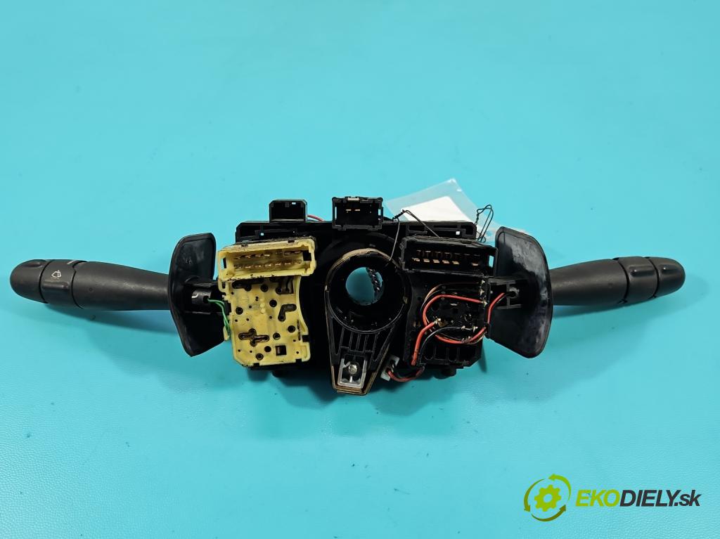 Renault Megane I 1995-2003 1.9 dti 98 HP manual 72 kW 1870 cm3 5- prepínač komplex:  (Prepínacie páčky pod volantom)