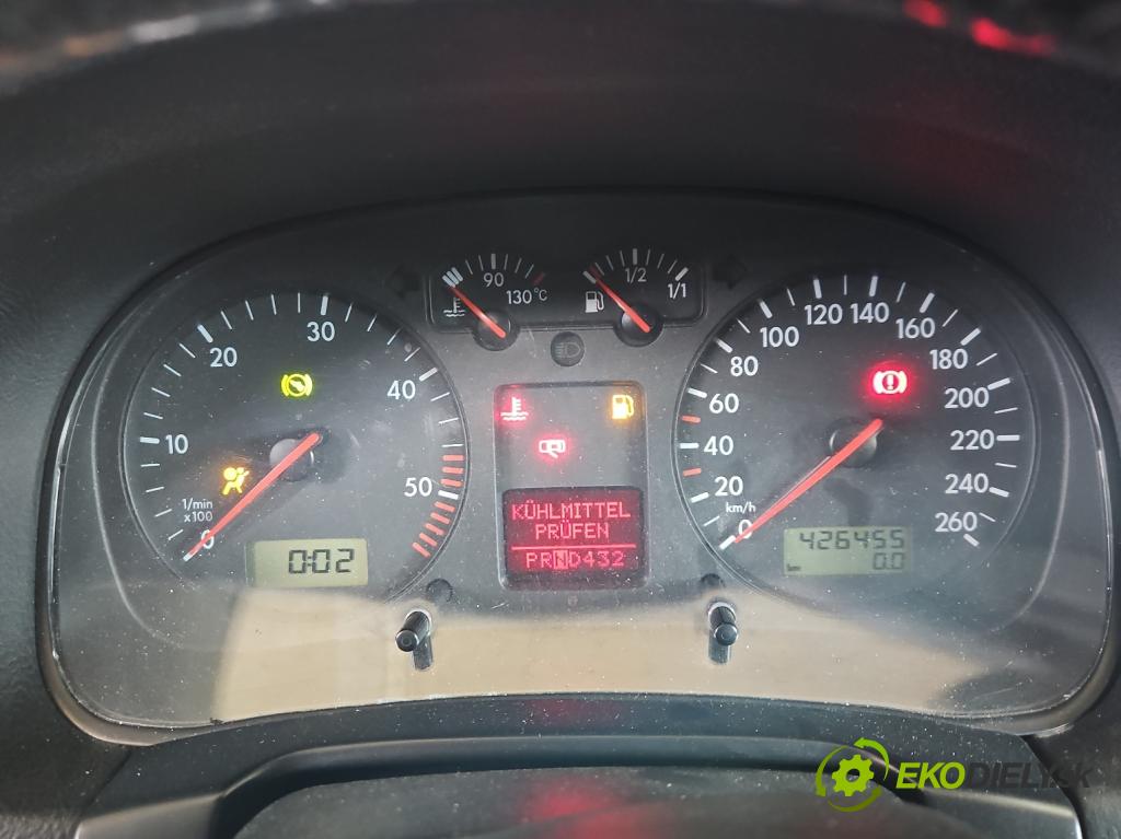 Vw Golf IV 1997-2003 1.9 tdi 131 HP automatic 96 kW 1896 cm3 5- prístrojovka/ budíky 1J0920826C (Prístrojová doska)