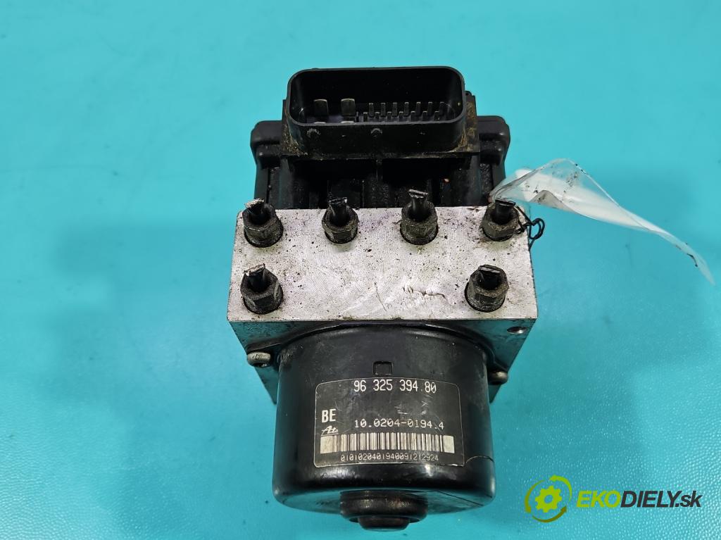 Peugeot 206 1.6 16V 109 HP manual 80 kW 1587 cm3 3- čerpadlo abs 9632539480 (Pumpa ABS)