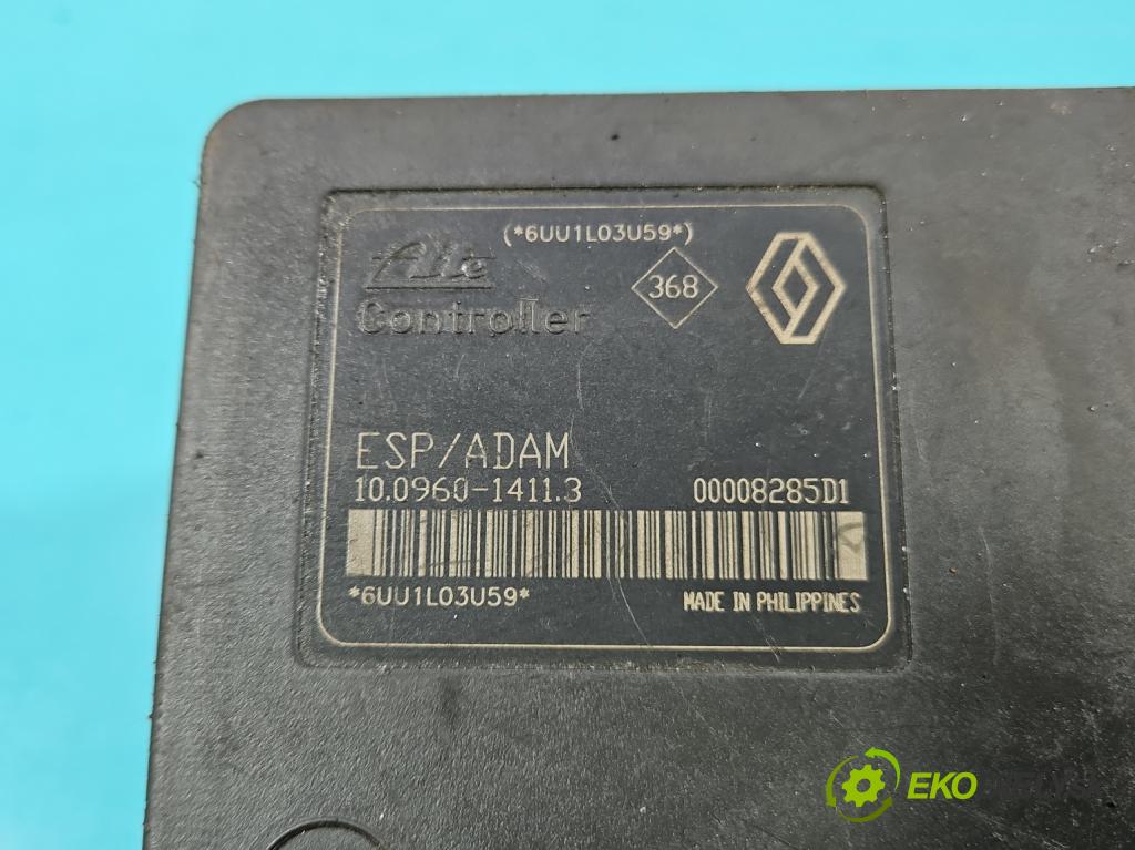 Renault Laguna II 2001-2007 2.0 16V 140 HP manual 103 kW 1998 cm3 5- čerpadlo abs 8200053423B (Pumpa ABS)