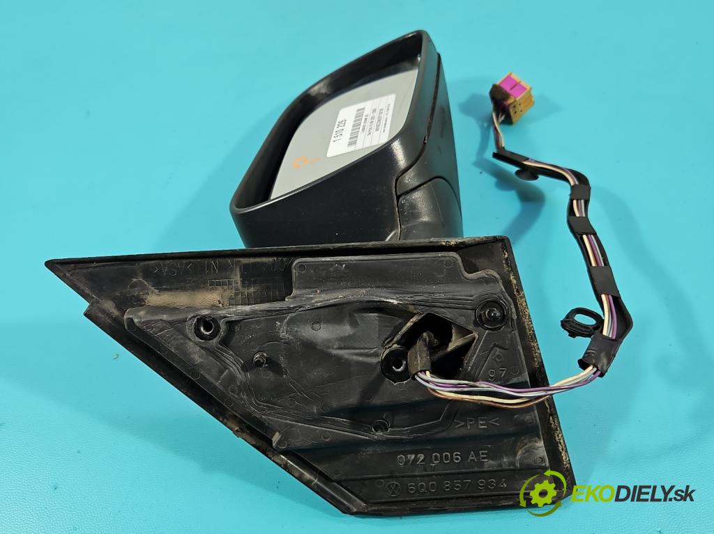 Vw Polo IV 9N 2001-2009 1.2 12V BME 64 HP manual 47 kW 1198 cm3 5- zrkadlo pravé  (Kľučka dverí ostatné)