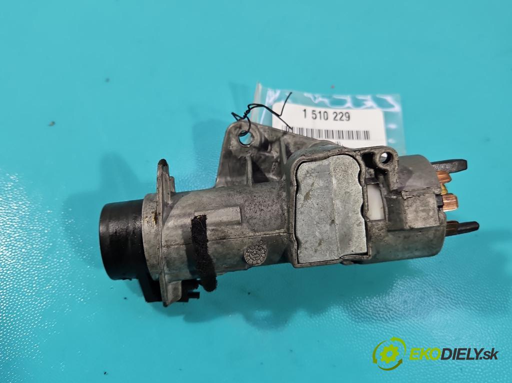 Vw Polo IV 9N 2001-2009 1.2 12V 64 HP manual 47 kW 1198 cm3 5- Spínačka 4B0905851C (Spínacia skrinka)