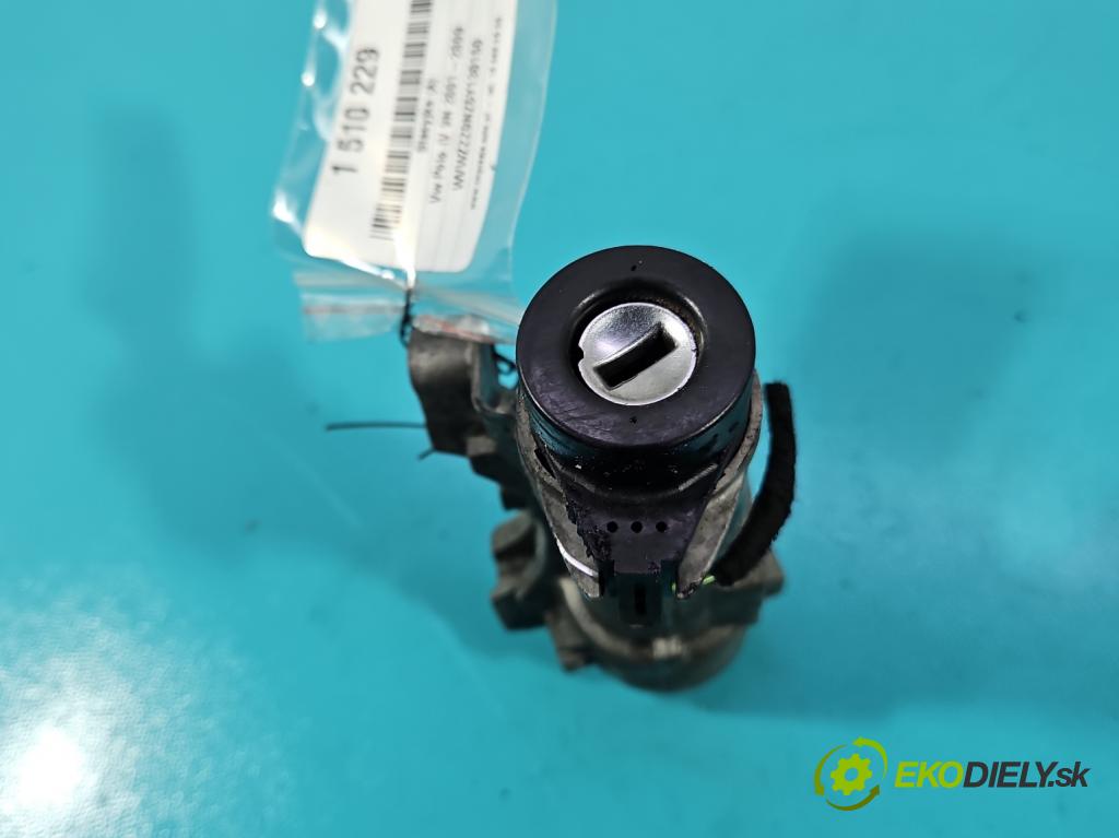 Vw Polo IV 9N 2001-2009 1.2 12V 64 HP manual 47 kW 1198 cm3 5- Spínačka 4B0905851C (Spínacia skrinka)