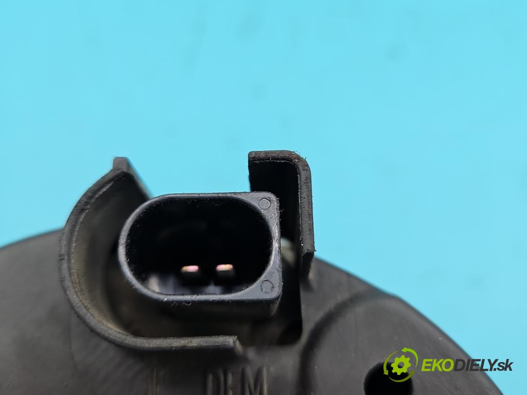 Vw Polo IV 9N 2001-2009 1.2 12V 64 HP manual 47 kW 1198 cm3 5- Alternator 03D903025J (Alternátor)