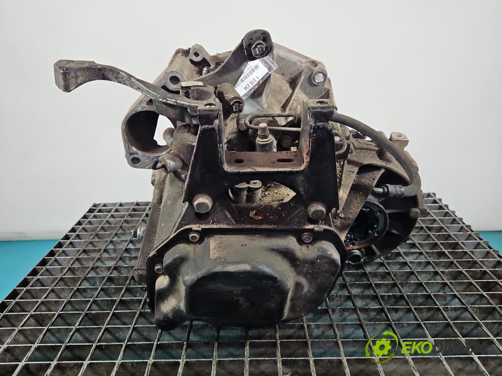 Vw Polo IV 9N 2001-2009 1.2 12V 64 hp manual 47 kW 1198 cm3 5- převodovka stupňová manual GSB