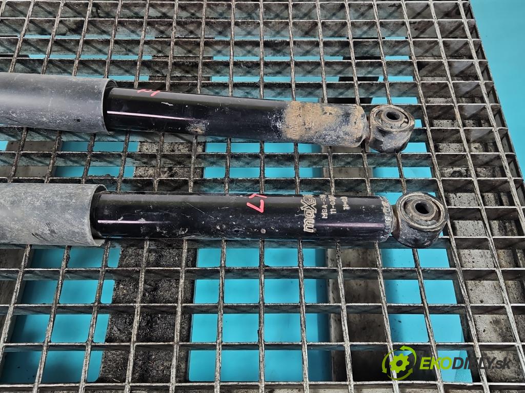 Audi A3 8P 2003-2012 2.0 tdi 140 HP manual 103 kW 1968 cm3 3- tlmič zadné komplet