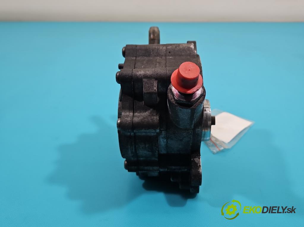 Audi A3 8P 2003-2012 2.0 tdi 140 hp manual 103 kW 1968 cm3 3- čerpadlo vákuum 03G145209D
