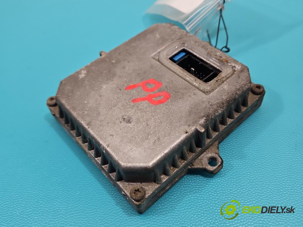 Audi A3 8P 2003-2012 2.0 tdi 140 HP manual 103 kW 1968 cm3 3- střídač: xenon 1307329066 (Riadiaca jednotka xenónu)