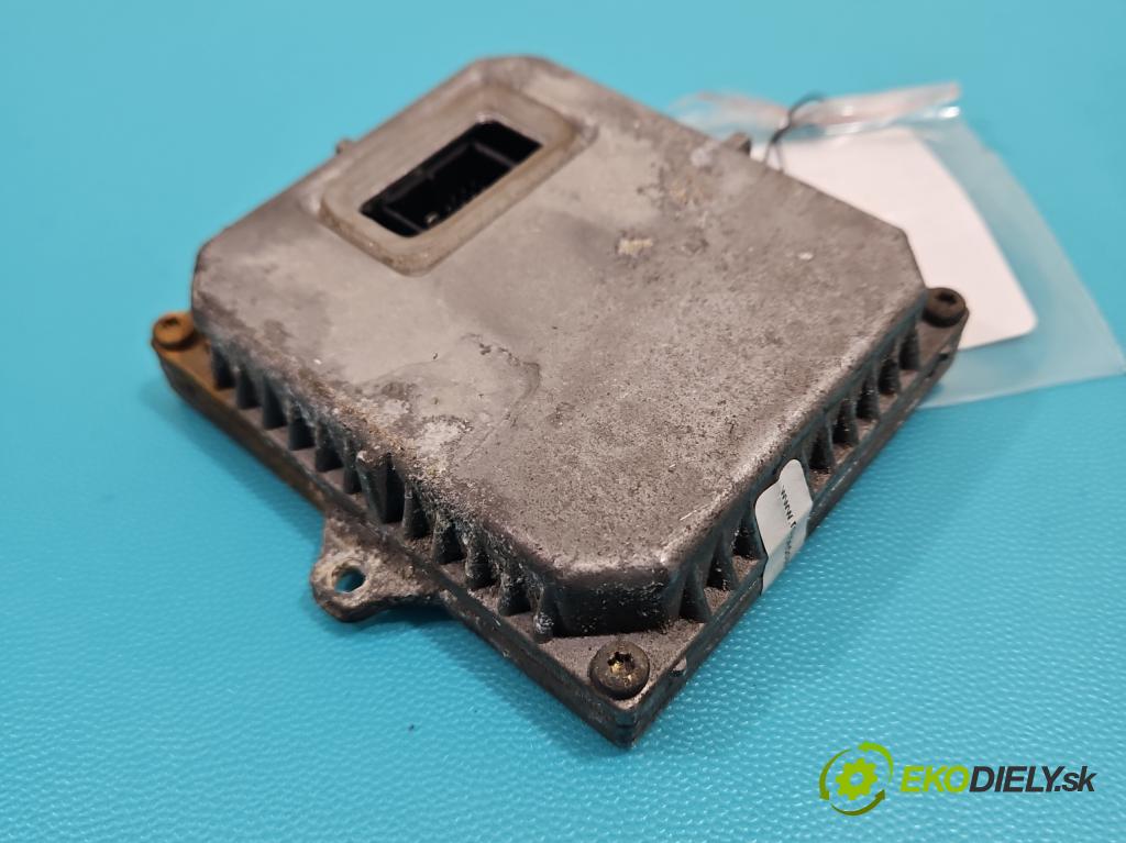 Audi A3 8P 2003-2012 2.0 tdi 140 HP manual 103 kW 1968 cm3 3- střídač: xenon 1307329066 (Riadiaca jednotka xenónu)