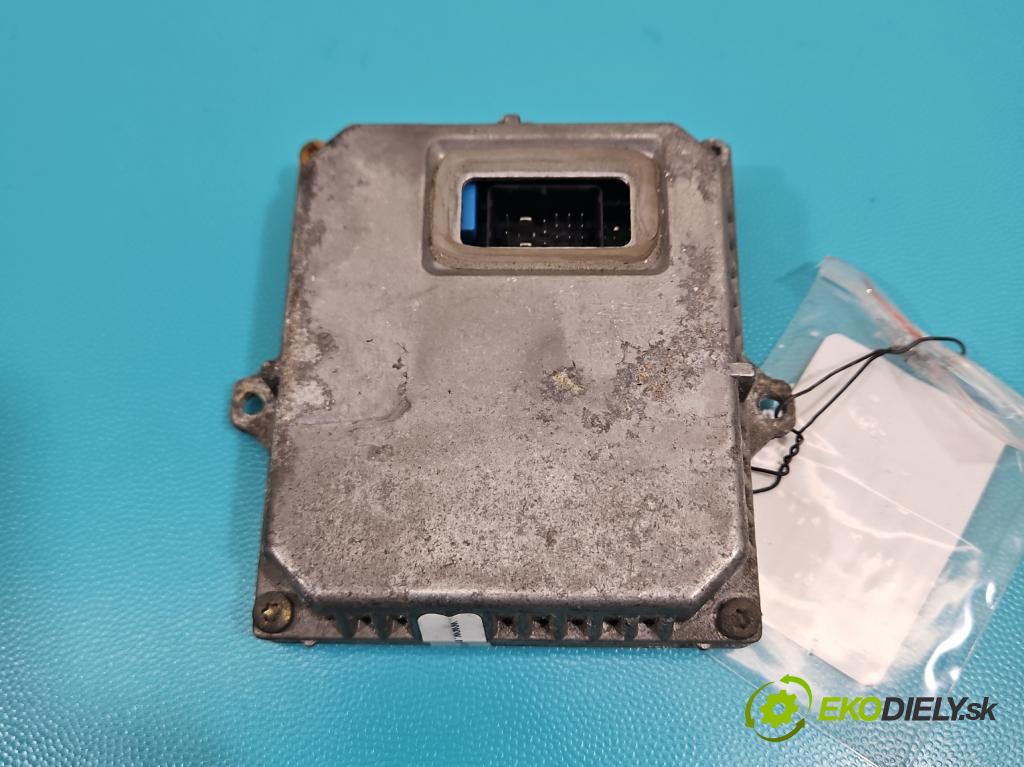 Audi A3 8P 2003-2012 2.0 tdi 140 HP manual 103 kW 1968 cm3 3- střídač: xenon 1307329066 (Riadiaca jednotka xenónu)