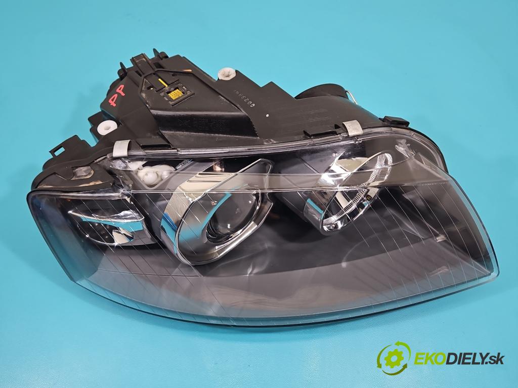 Audi A3 8P 2003-2012 2.0 tdi 140 HP manual 103 kW 1968 cm3 3- Reflektor: pravý  (Svetlo predné pravé)