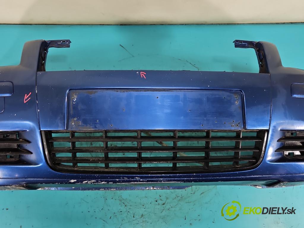 Audi A3 8P 2003-2012 2.0 tdi 140 hp manual 103 kW 1968 cm3 3- nárazník přední  (Klika dveří ostatní)