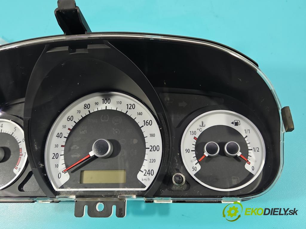 Kia Ceed I 2006-2012 1.4 16V 109 HP manual 80 kW 1396 cm3 5- prístrojovka/ budíky  (Prístrojová doska)