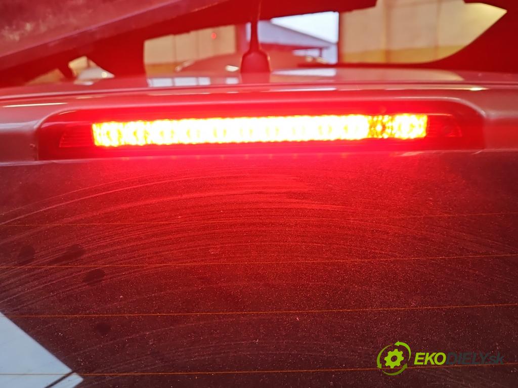 Kia Ceed I 2006-2012 1.4 16V 109 hp manual 80 kW 1396 cm3 5- světlo: 92701-1H0