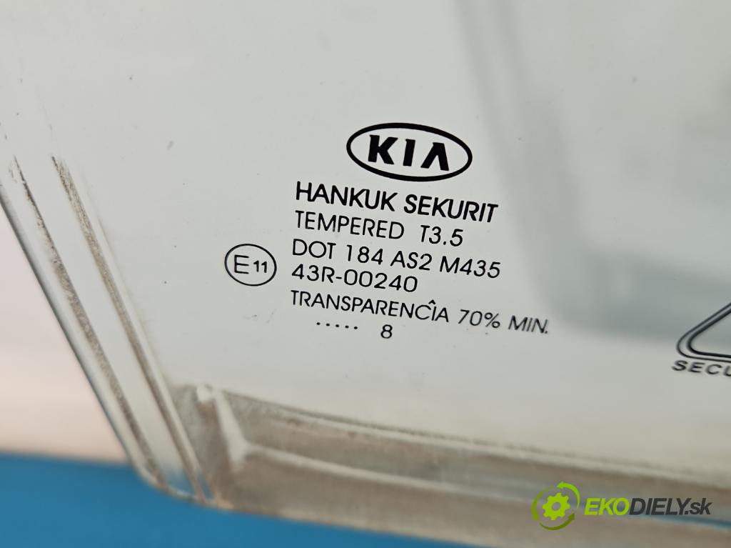 Kia Ceed I 2006-2012 1.4 16V 109 HP manual 80 kW 1396 cm3 5- sklo dvere predné pravé