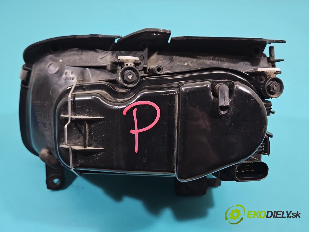 Vw Polo III 6N 1994-2001 1.0 mpi 50KM manual 37 kW 999 cm3 5- Reflektor: pravý  (Svetlo predné pravé)