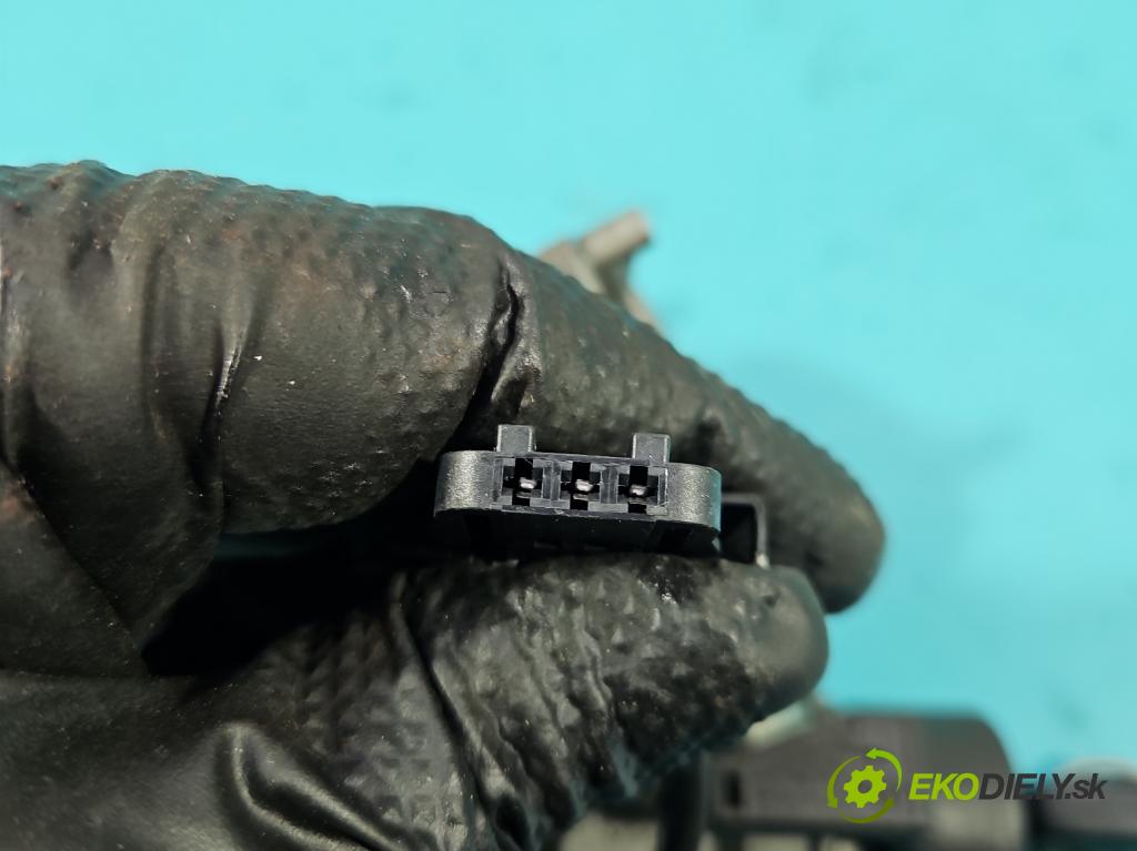 Vw Polo III 6N 1994-2001 1.0 mpi 50KM manual 37 kW 999 cm3 5- Spínačka 357905851F (Spínacia skrinka)