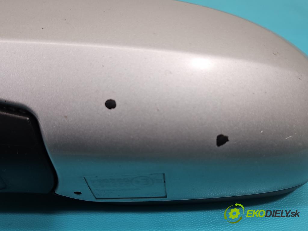 Hyundai I30 I 2007-2012 1.4 16V 109 hp manual 80,2 kW 1396 cm3 5- zpětné zrcátko levé  (Klika dveří ostatní)