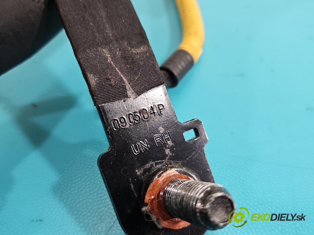 Hyundai I30 I 2007-2012 1.4 16V 109 hp manual 80.2 kW 1396 cm3 5- kokpit,přistrojova deska