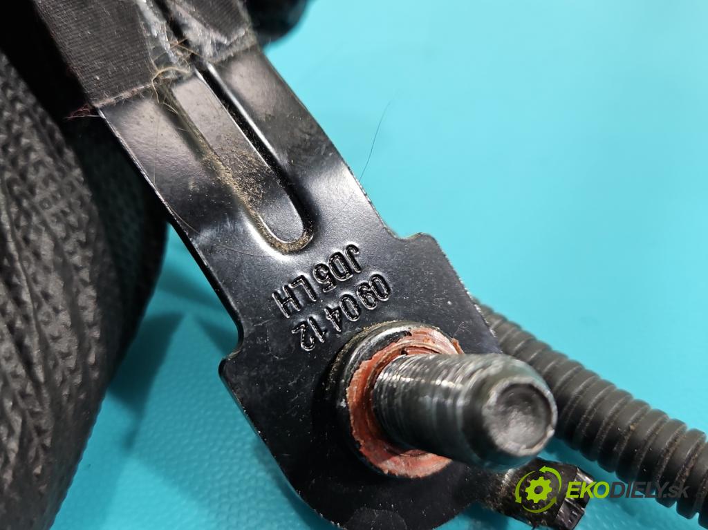 Hyundai I30 I 2007-2012 1.4 16V 109 hp manual 80.2 kW 1396 cm3 5- kokpit,přistrojova deska