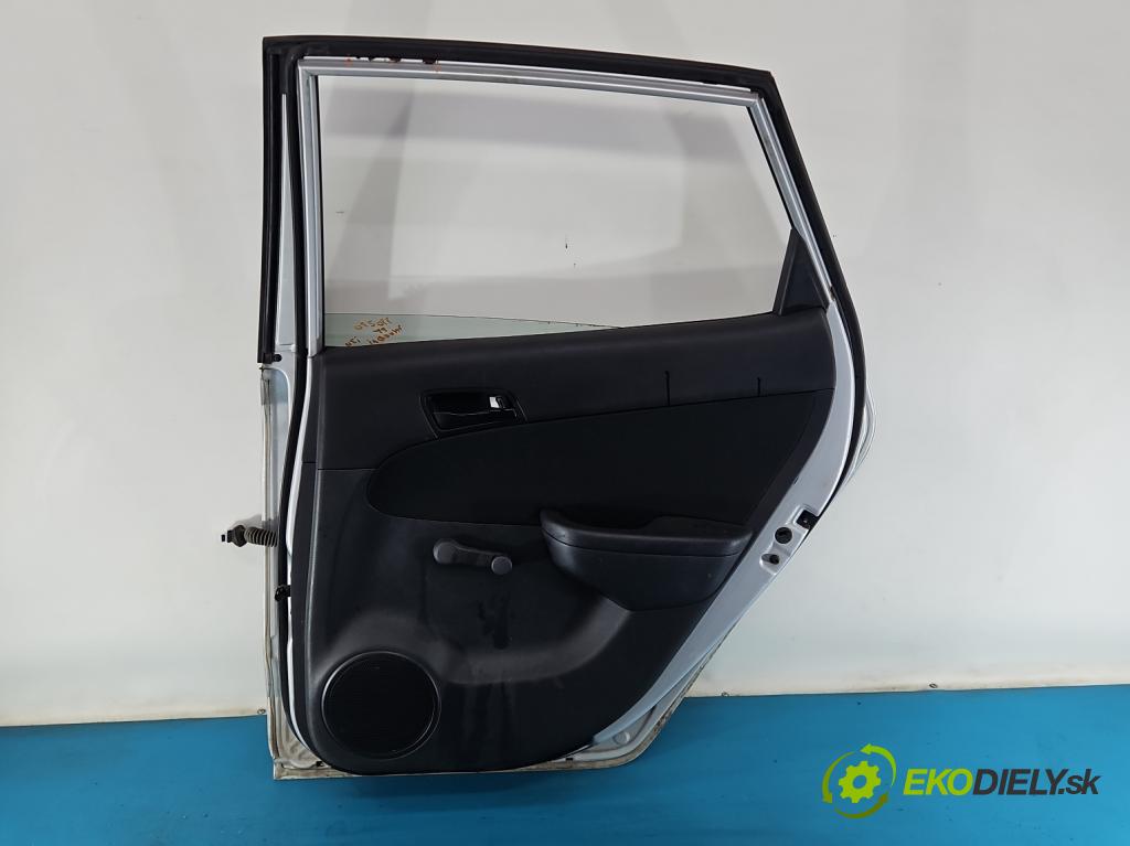 Hyundai I30 I 2007-2012 1.4 16V 109 HP manual 80,2 kW 1396 cm3 5- dvere zadné pravé  (Kľučka dverí ostatné)