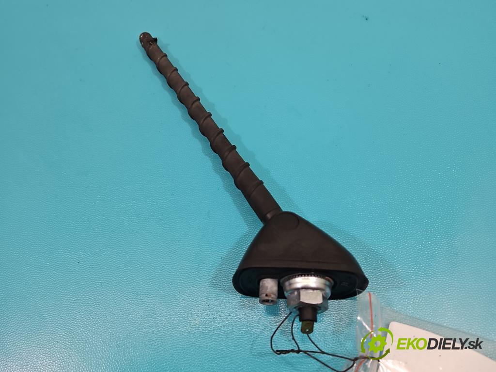 Hyundai I30 I 2007-2012 1.4 16V 109 hp manual 80,2 kW 1396 cm3 5- Antena