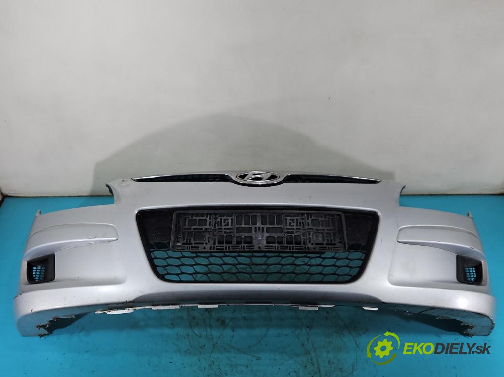 Hyundai I30 I 2007-2012 1.4 16V 109 hp manual 80.2 kW 1396 cm3 5- nárazník přední  (Klika dveří ostatní)