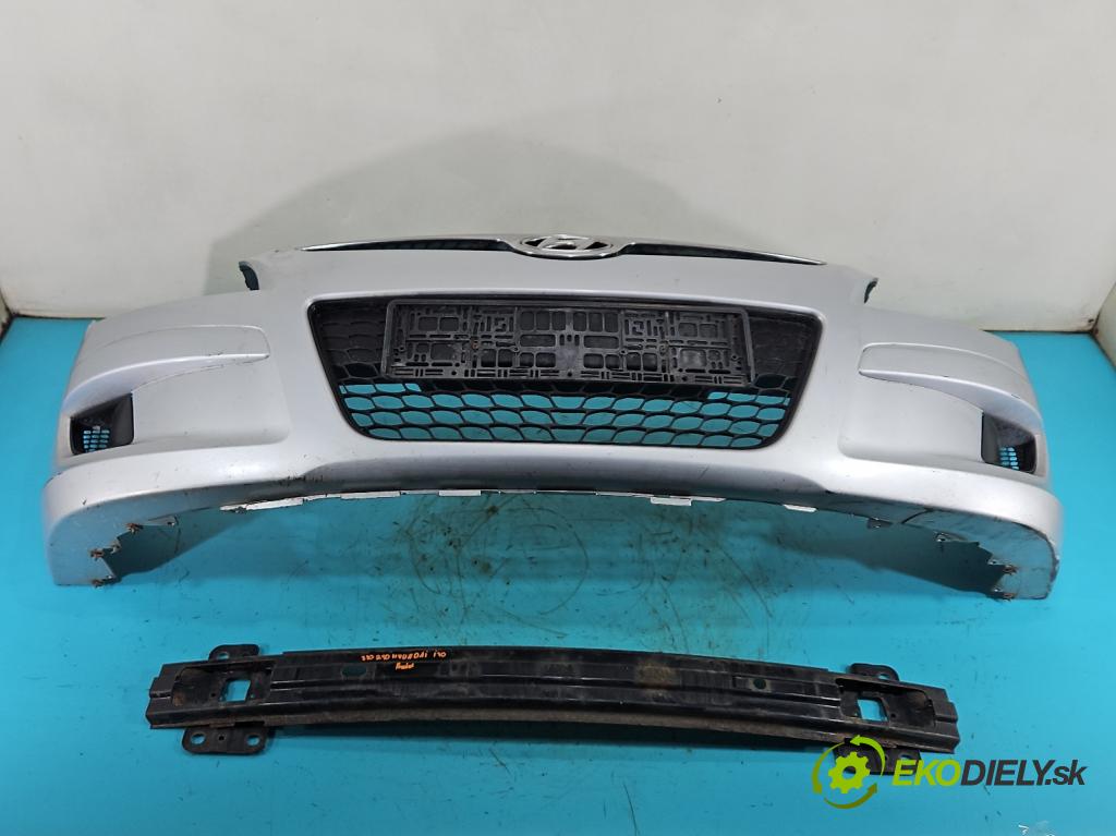 Hyundai I30 I 2007-2012 1.4 16V 109 hp manual 80.2 kW 1396 cm3 5- nárazník přední  (Klika dveří ostatní)